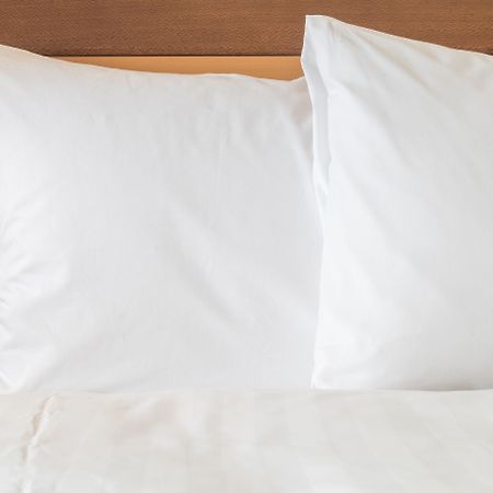 Holiday Inn Express Milford By Ihg Exteriör bild