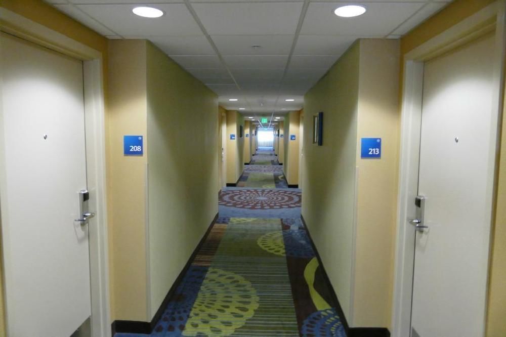 Holiday Inn Express Milford By Ihg Exteriör bild